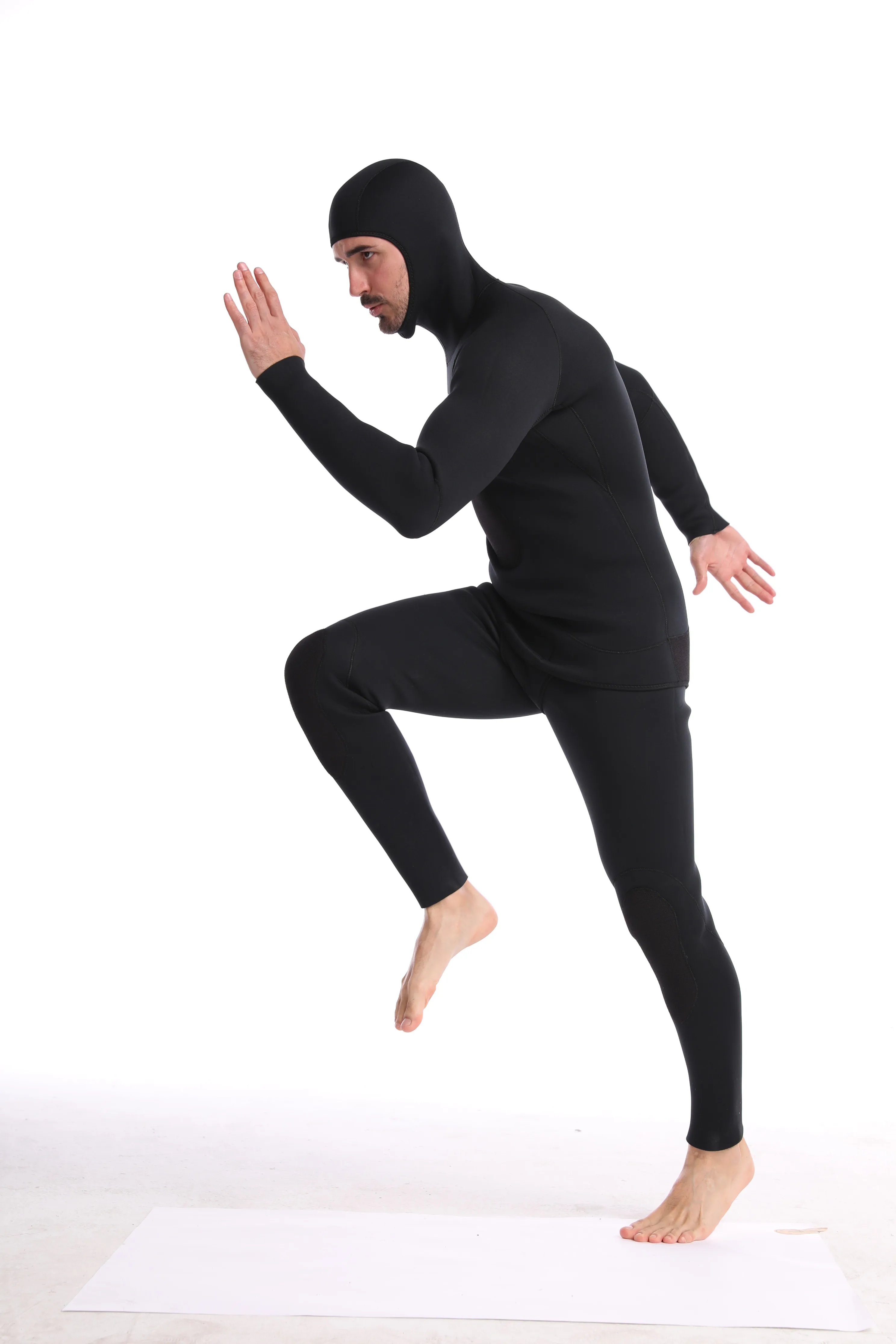 High Quality Neoprene Diving Suits With Hood  Keep Warm Surfing Diving Wetsuit For Men