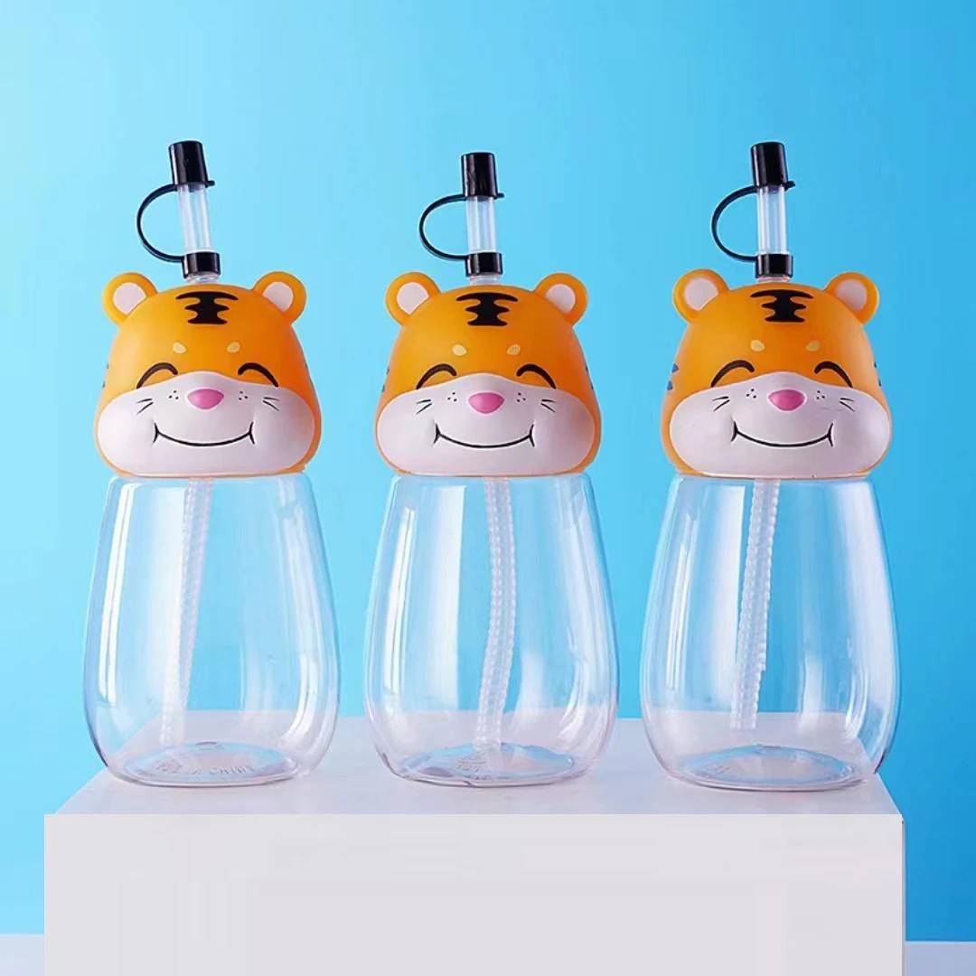 450ml Novelty Custom Wholesale Creative PET Plastic Christmas Halloween Cartoon Animal Lid Bottle Yard Cup With Lid Straw