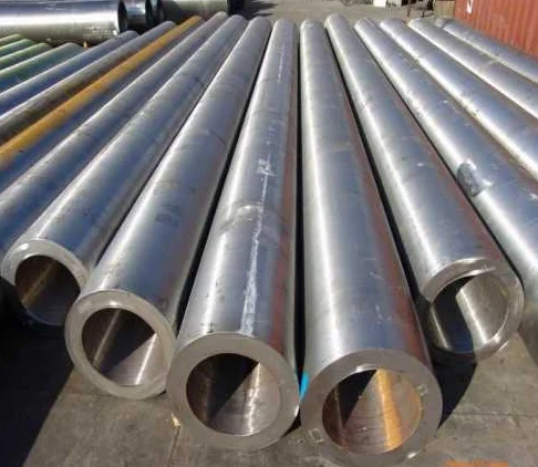 P11 P22 P91 Seamless Steel Pipes ASTM High Pressure Alloy Steel Tubes 15CrMoG Boiler Seamless Pipes