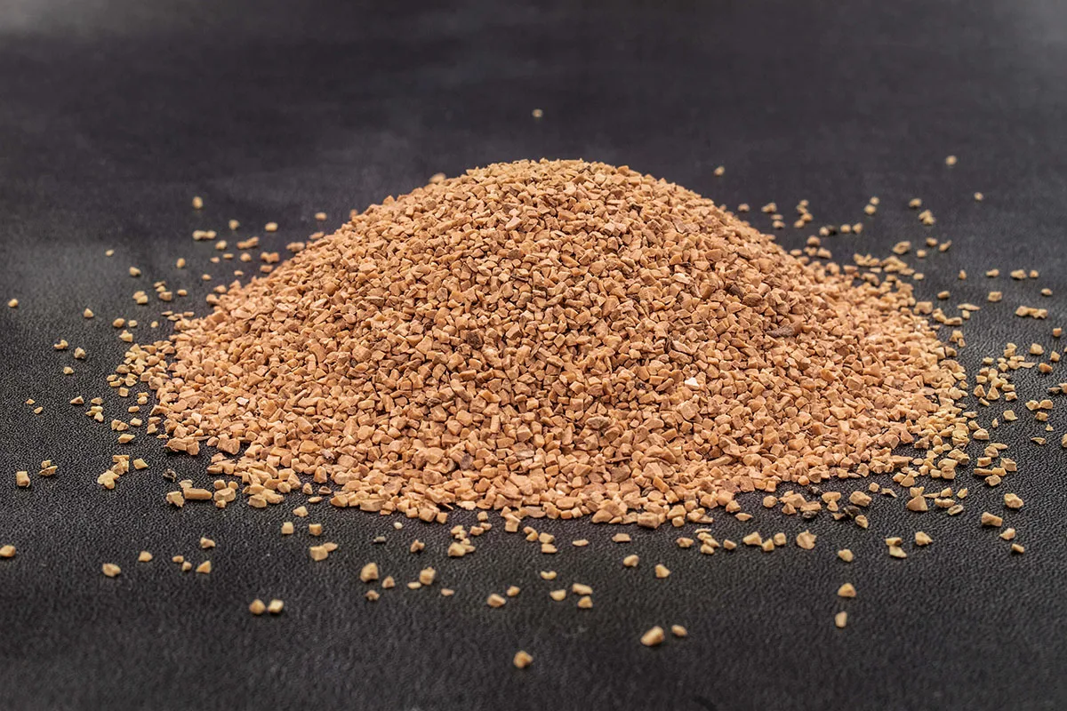 Wholesale Bulk In Stock Natural No Dust Hamster Bedding Natural Guinea Pig Sand Walnut Shell Grit