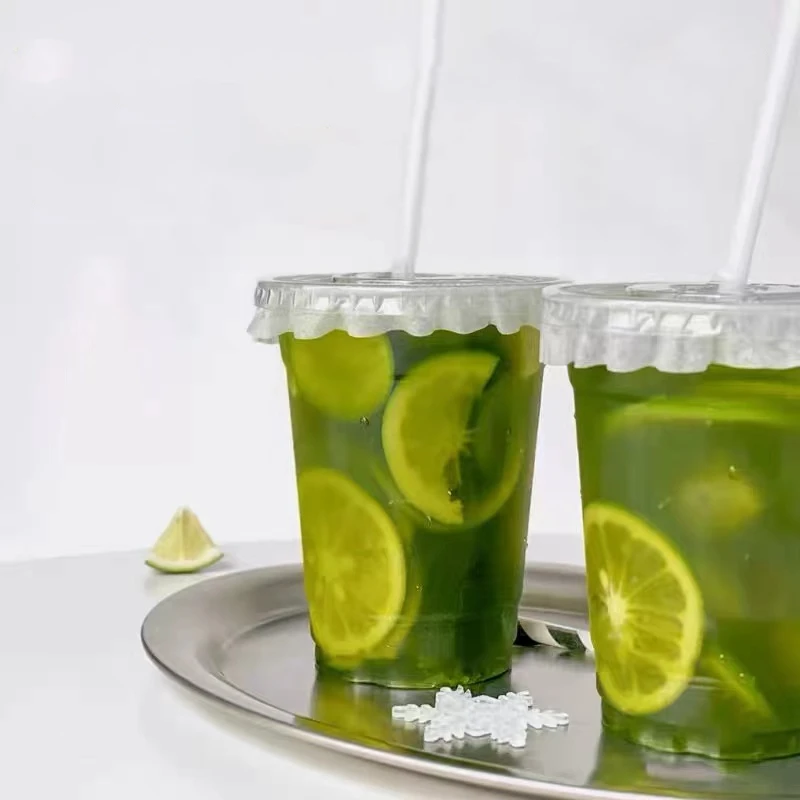 5 - 16 24 oz clear plastic cups with lid