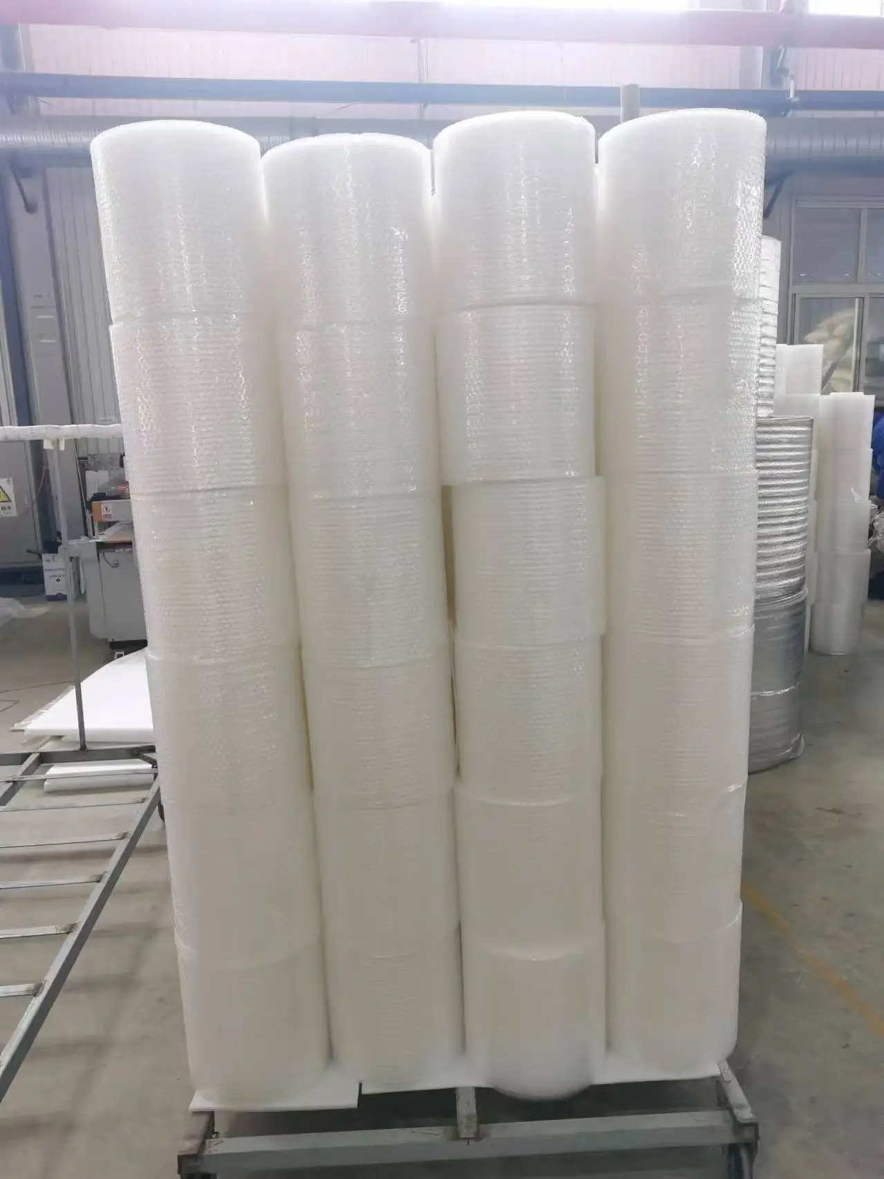 Shock-proof Bubble Wrap Cushioning Packaging Bags Air Bubble Film Roll for Transportation Protection
