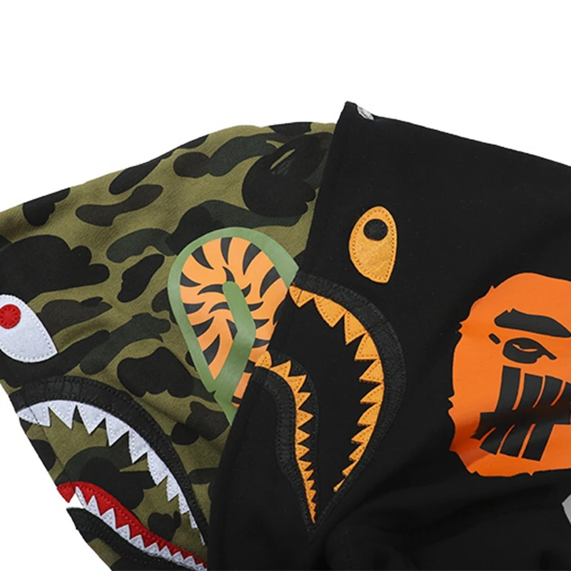 2019 Wholesale BAxe Shark Camo Men Thin Hoodies Sweatshirt Two Hood Embellished Sweatshirts Digital Camo Sweatshirts