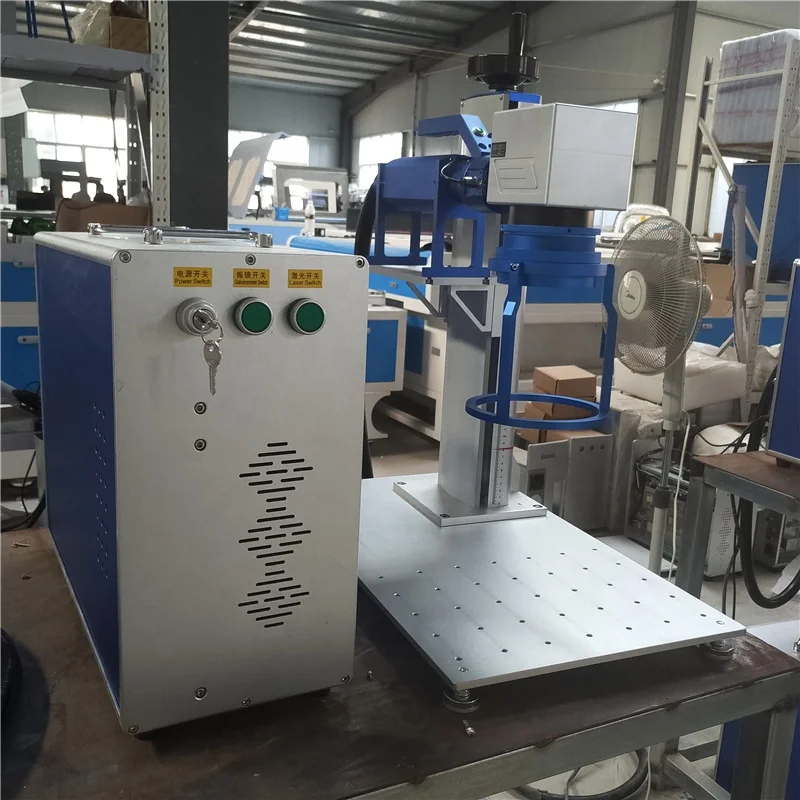 Высококачественная ручная волоконная лазерная маркировочная машина 30 Вт, нержавеющая сталь, золото, ПВХ, жесткий пластик, портативная лазерная маркировка