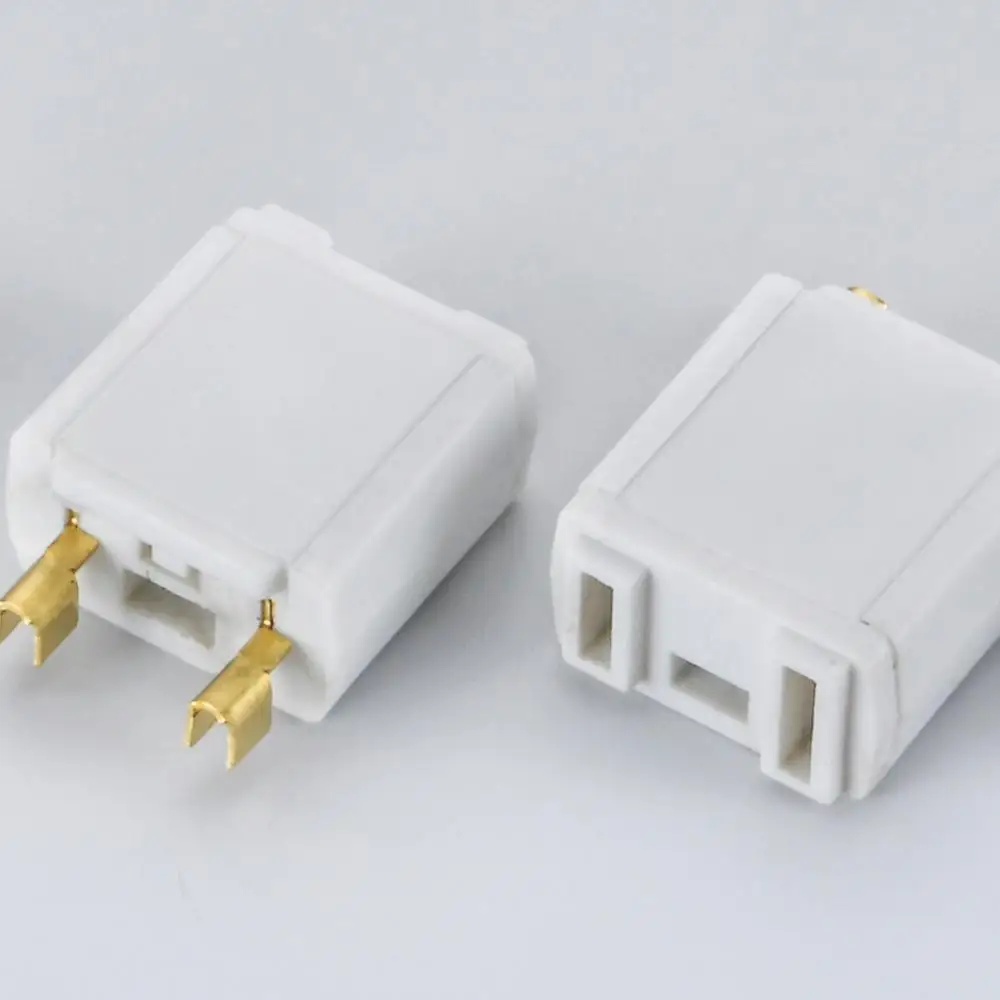 YYB-058   IEC 60320  c5  C7 C8 -plug-insert SOCKET INSERT