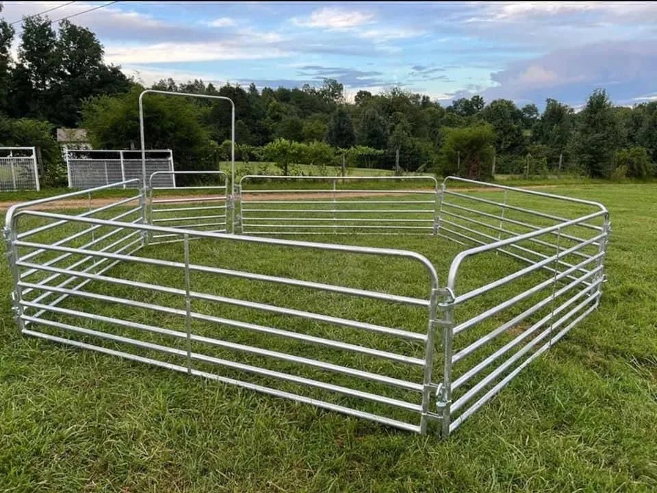 2023 High Quality Horse Corral Farm Fence Panels Cattle Panel On Farm