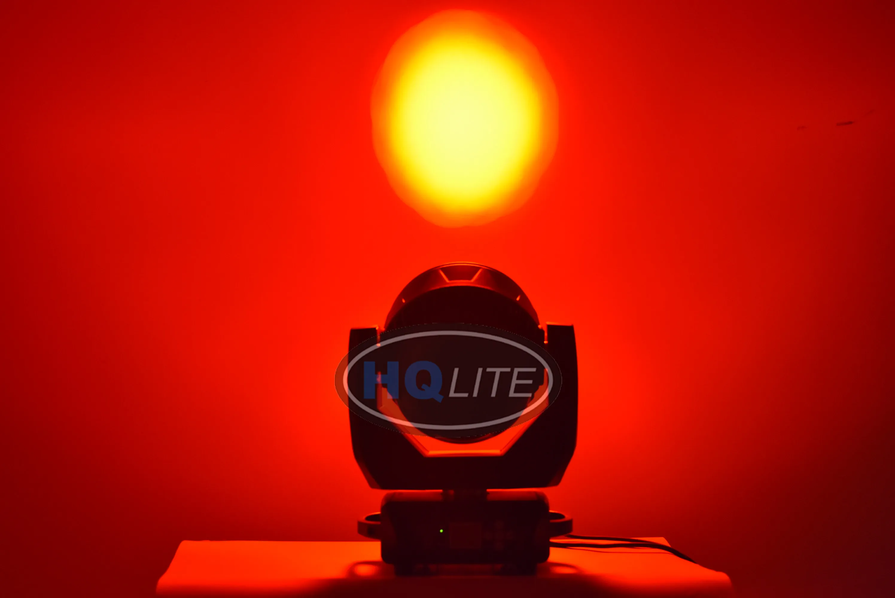 19 DMX Wash Zoom 4in1 RGBW Aura 19x15w LED Moving head