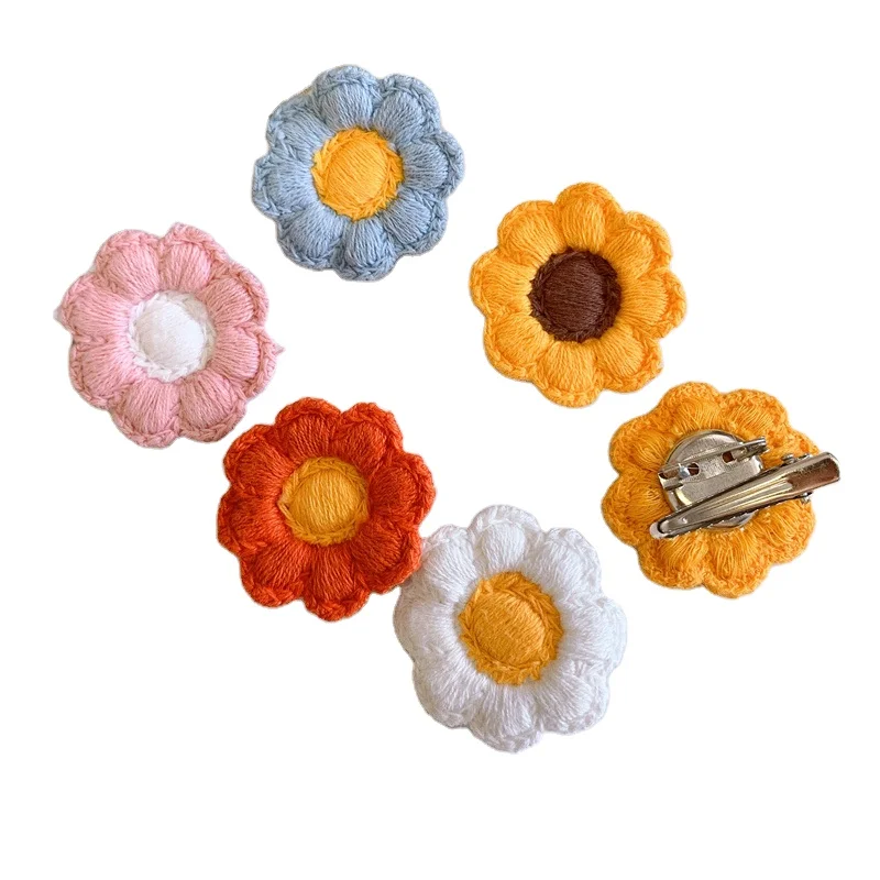 Korea daisy brooches woolen knitted flower hairpins cute girls  crochet hair  clips