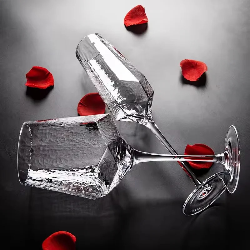 Wholesale Nordic Hammer Gold Rim Water Glass Set Goblet Custom Crystal Champagne Red Wine Glasses Goblets for Wedding Hotel