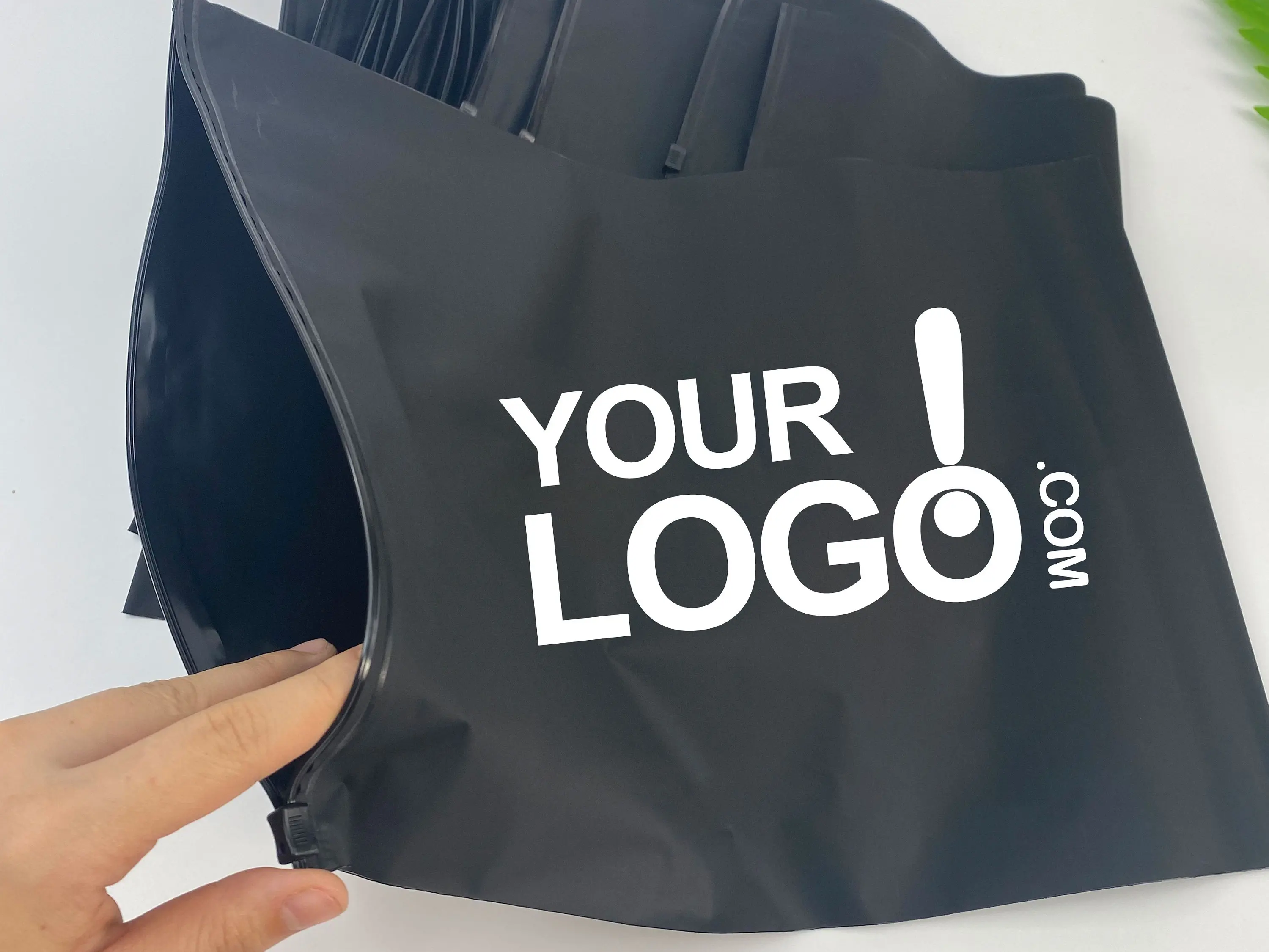 Customize Logo Plastic Package Eco Friendly Black CPE Frosted Ziplock Shipping Clothes Packaging Garment Clothing Zipper Bag