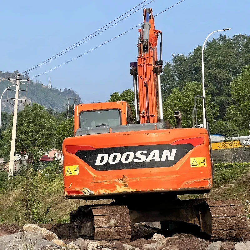 Sales Original Korean used DOOSAN Excavator Machine DX150LC 15Ton Medium Hydraulic Excavator Machine