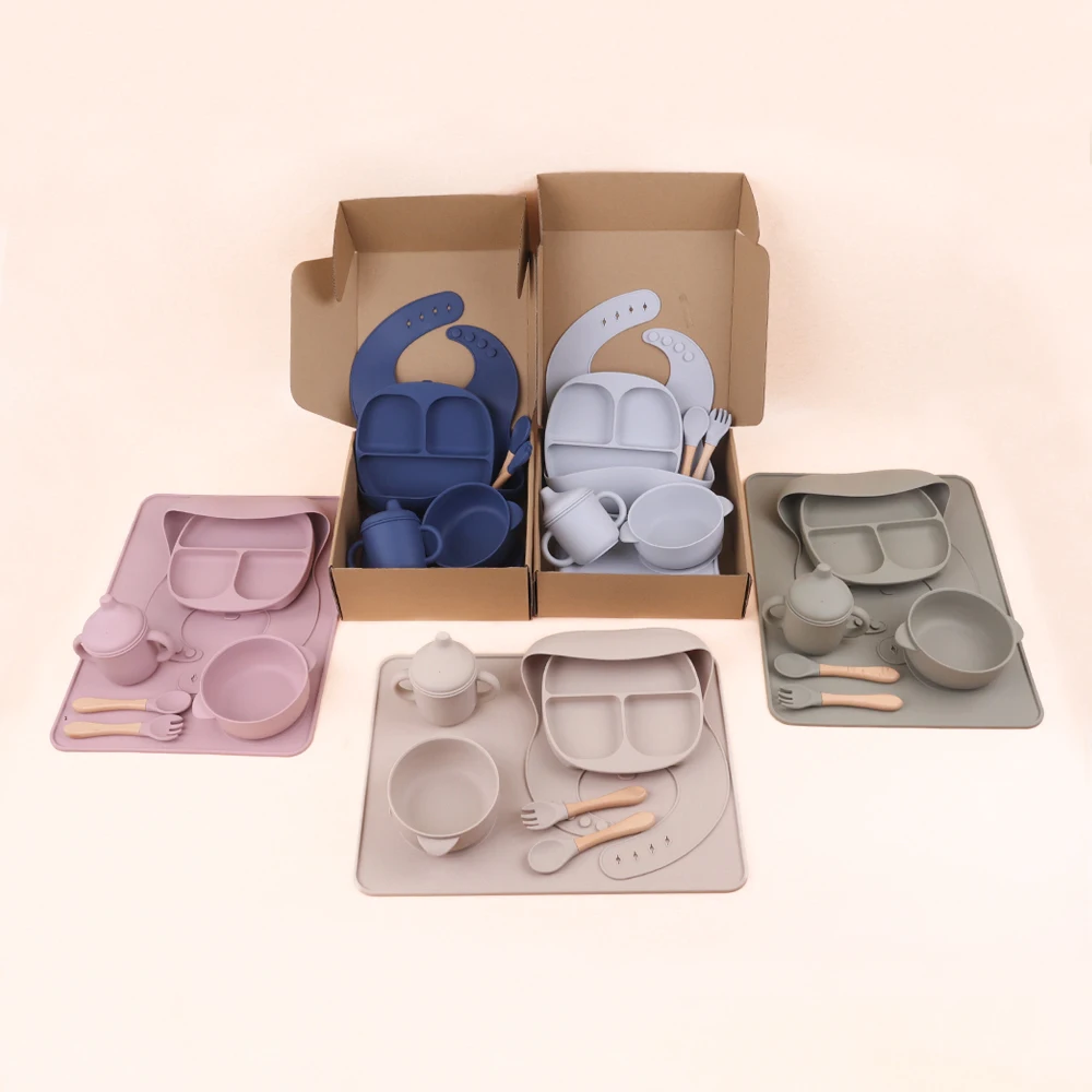 New Baby Product Idea 2025 Silica Gel Bpa Free Suction Bowls Plate Bib Spoon Tableware Set Silicone Baby Feeding Set