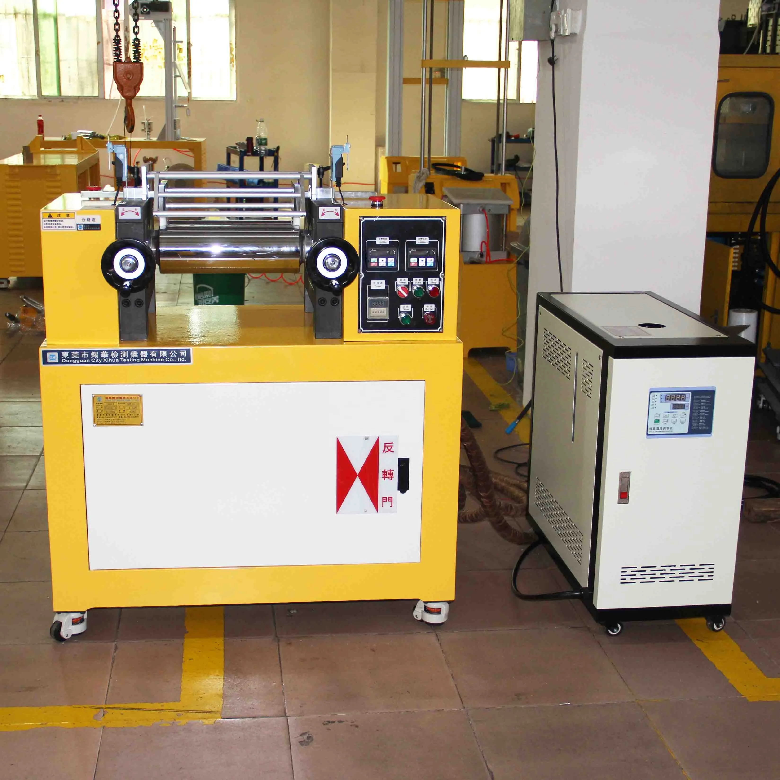 Oil Heating Two Roll Mill Open Mixing Mill for Plastic and Rubber Raw Material