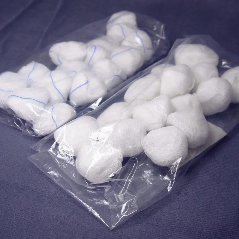 Disposable sterile light gauze ball for medical