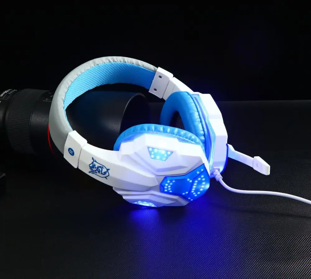 
GW001 Deep Bass USB PC stereo led wired game earphones with microphone gamer headphones gaming head gaming headset 