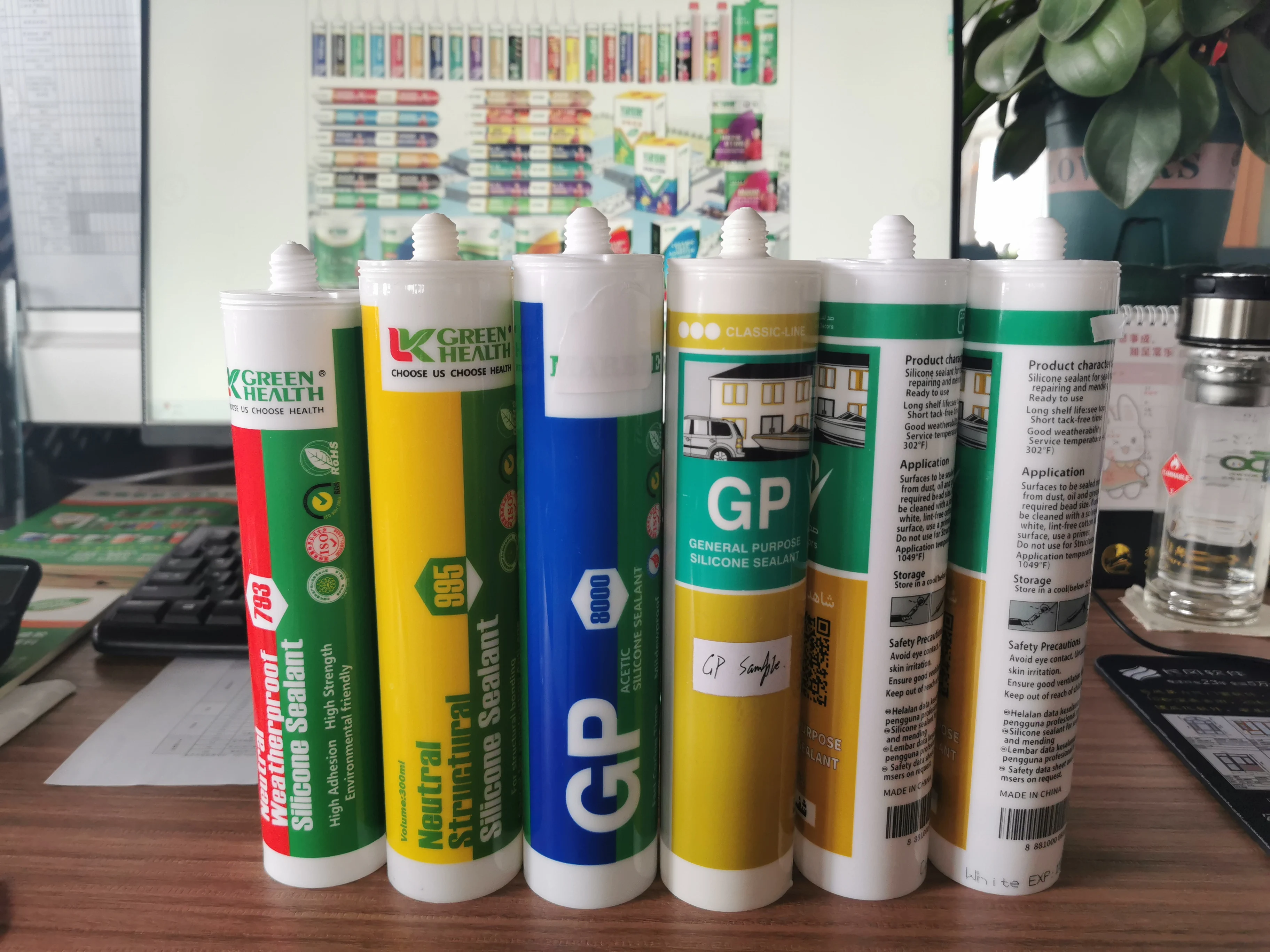 Adhesives Silicone Sealant 100% RTV Silicone Sealant Caulk/Weatherproof Food Grade Silicone Sealant White