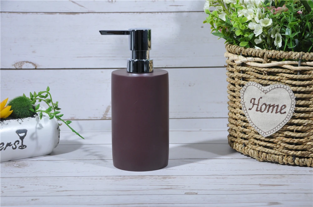 Polyresin Accessories Set Decoration Accessory Toilet And Bathroom Sets