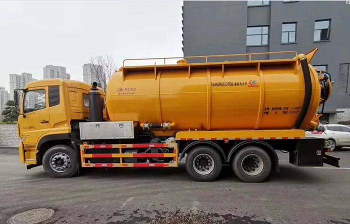 5000 gal Water Tanker Suction Sewage Truck for sale