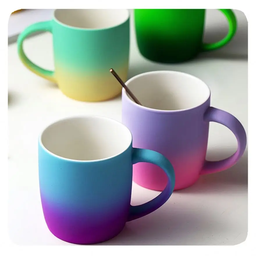 Hot Sale 12oz Cute great gift custom spray gradient color gorgeous ceramic soft touch coffee mug