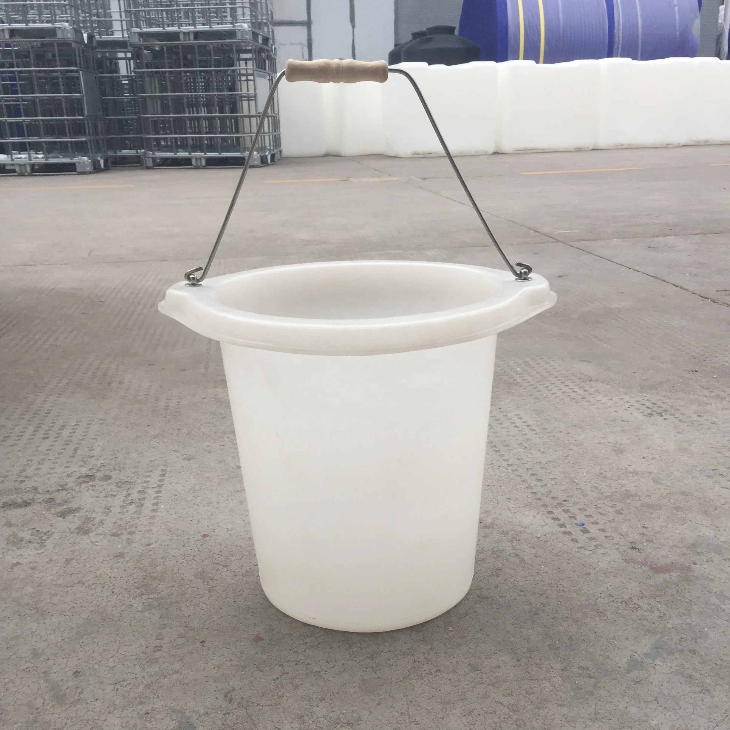 Rotational molding black white bucket paint ink plastic pail with carry handle