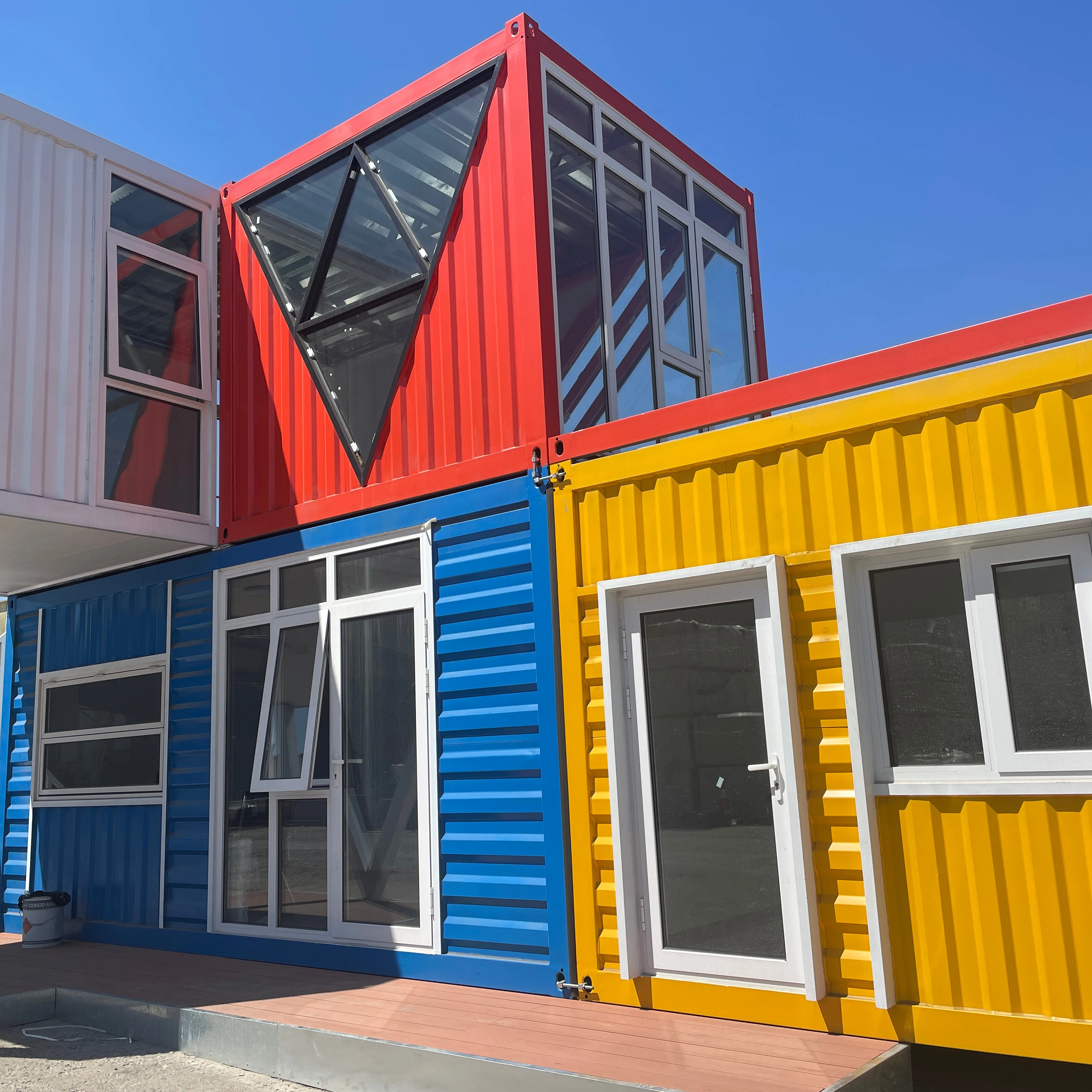 China Factory 40FT/20FT Australia/America/Canada/Europe Steel Modular/Prefab Container Restaurant for House/Home