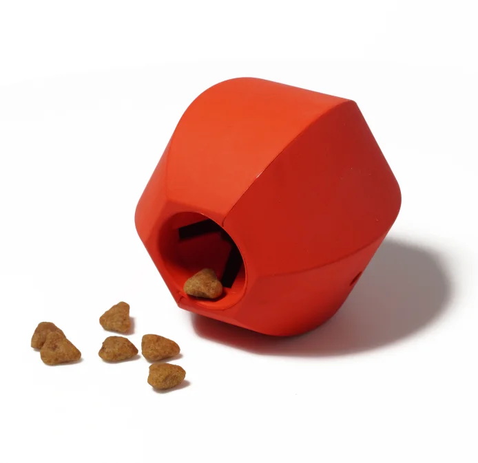 Vking High Quality Bite Resistant Rubber Dog Toy Feeder Ball Pet Product Ball Toy Treat