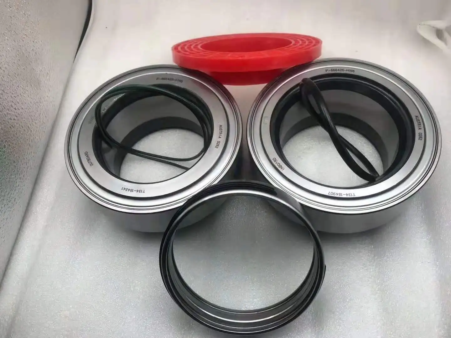 Ma/n tag truck release bearing 566283.h195 Ma/n truck bearing