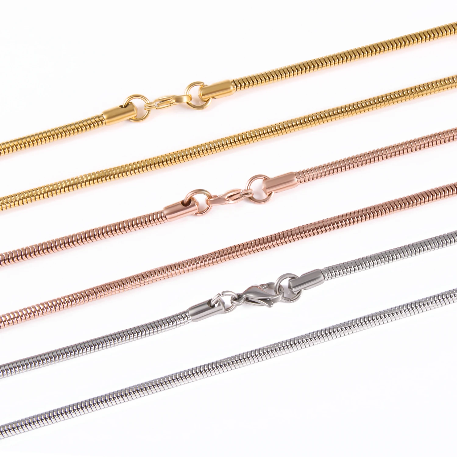 Wholesale fashion men chunky jewelry gold plating link chain snake necklace stainless steel round Soft snake chain for unisex