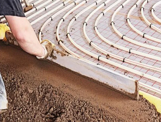 Manufacturers produceDN32 white floor heating pipe PERT floor heating pipe is heat-resistant and cold-resistant   plumbing pipe