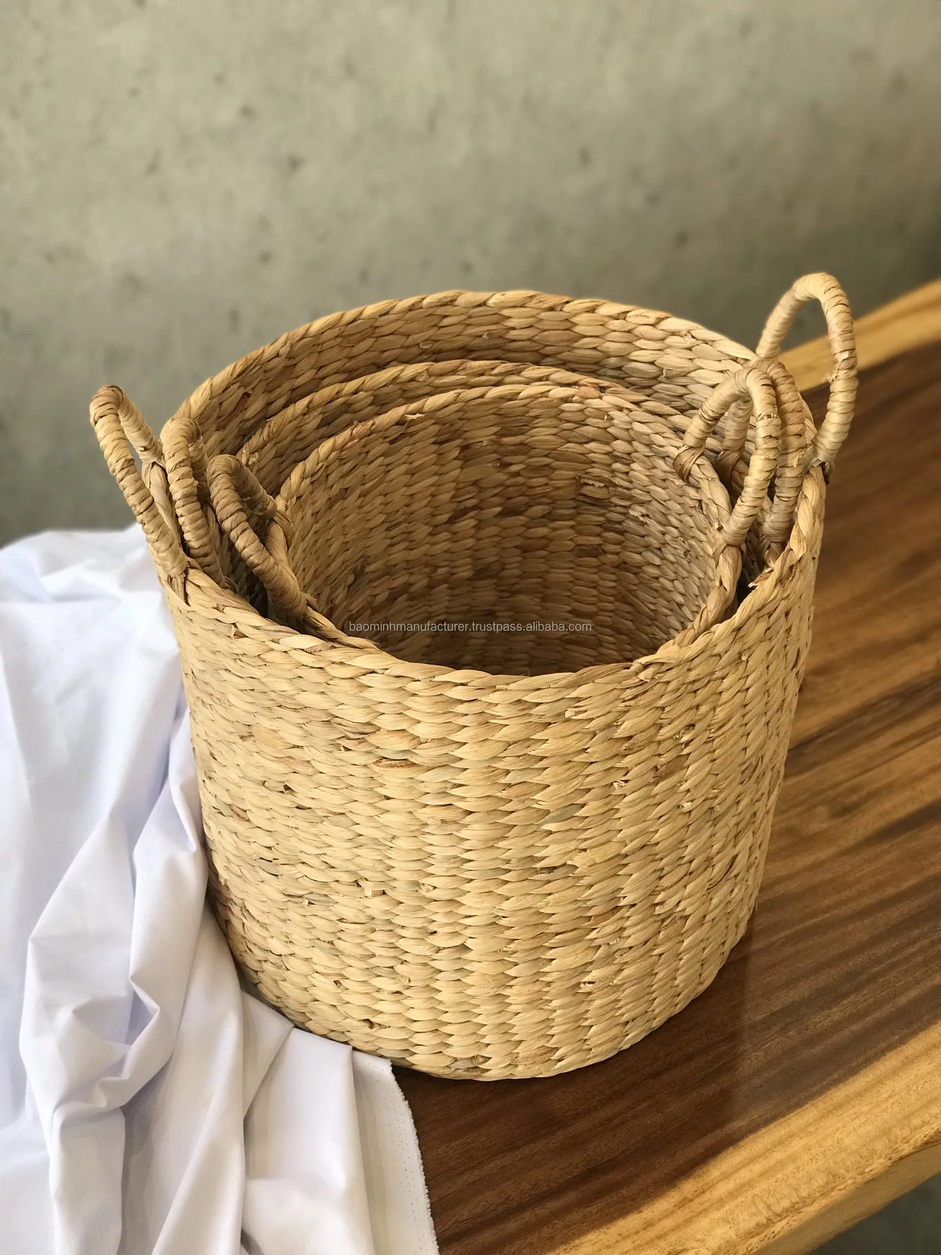 Straw basket 01.6.jpg