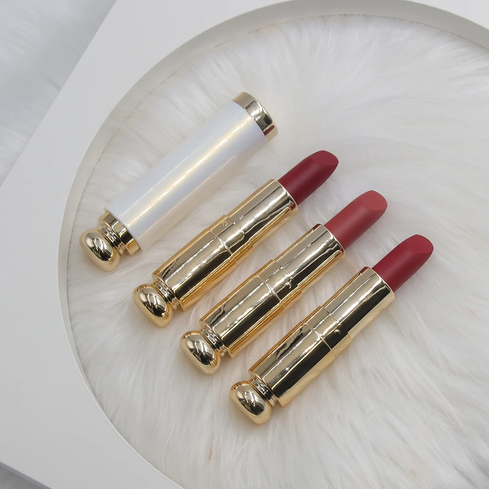 Factory Wholesale OEM Cosmetics Long Wearing Lipstick Talc Free Matte Lipstick