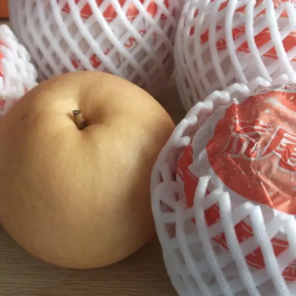 Nice cost performance reasonable price pear other fresh fruit