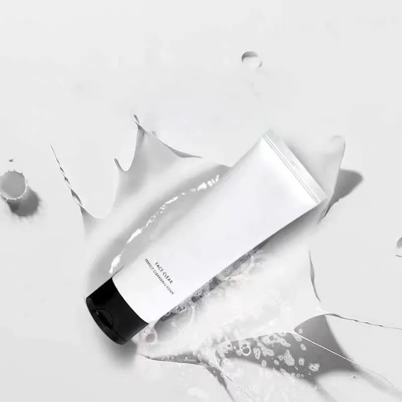 OEM Korean Face Clear Perfect Cleansing Foam Amino acids Moringa Seed Oil Gentle Face Wash Softly Hydrating Foaming Cleanser