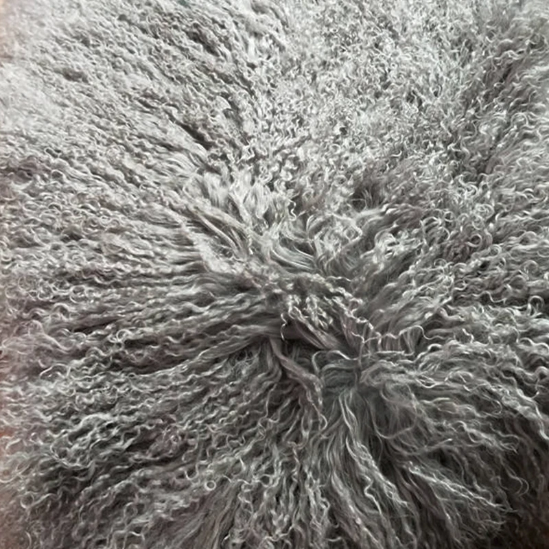 Top quality Factory direct sales 60CM x 120CM Tibetan Lamb Fur Blanket Mongolian Sheep Skin Prayer Rug Plate Fur