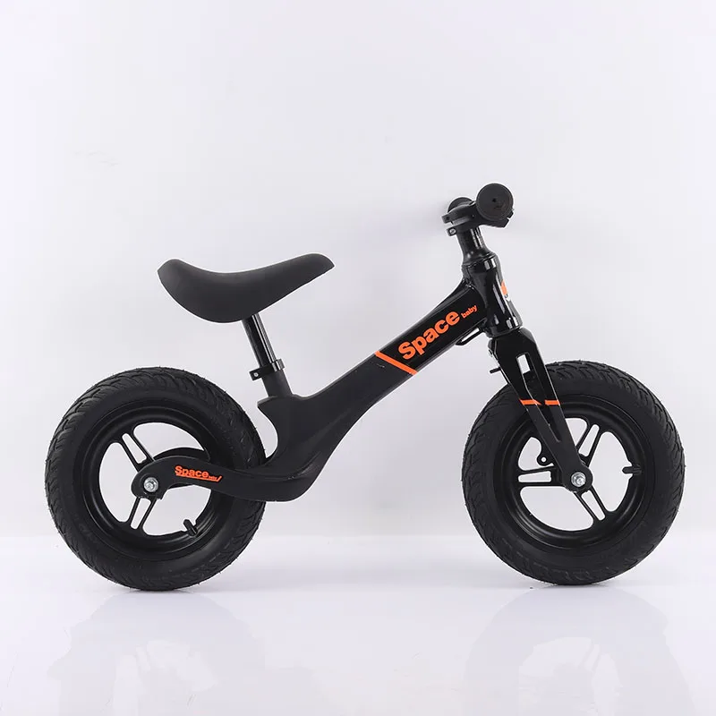 Magnesium Alloy Material Air Tyre or EVA Tire Comfortable kids Balance Bike