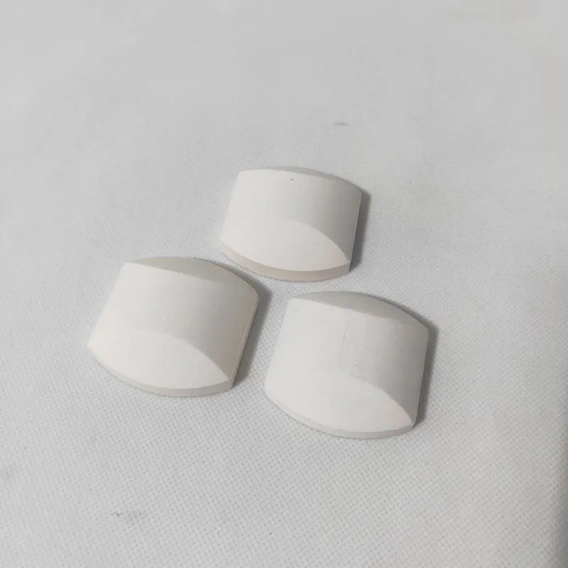 5x5x2 CM BBQ Ceramic Briquettes