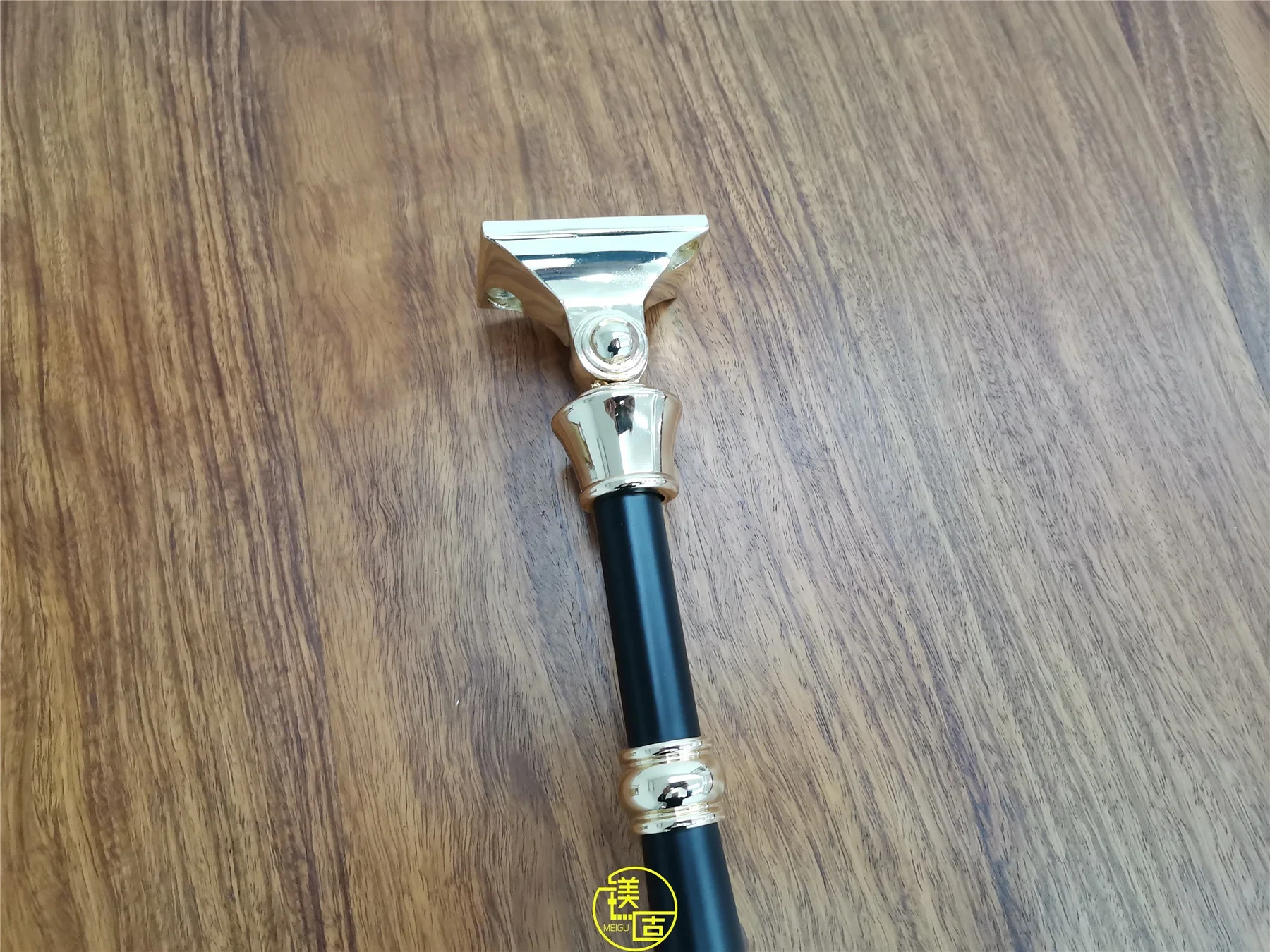 Modern minimalist decorative stair handrail ornamental aluminium and glass balustrade