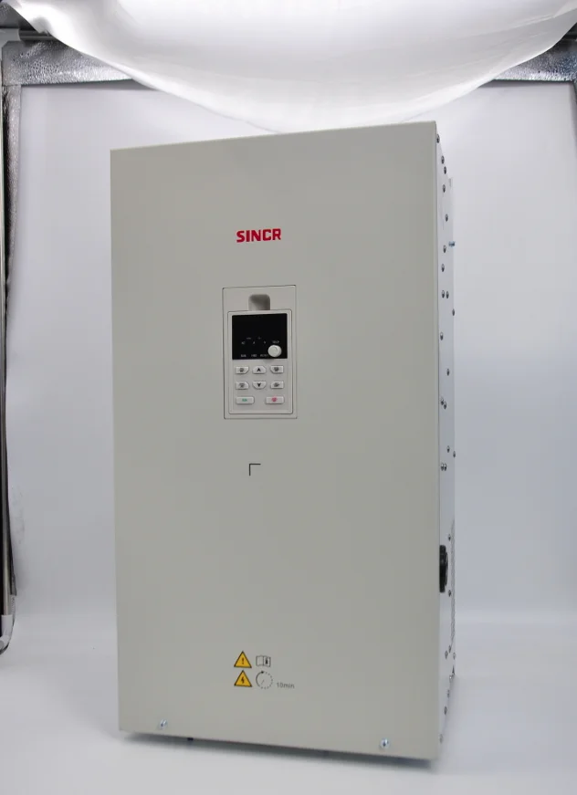 off Grid Inverter Variable Frequency Drive Inverters & Converters 3 Phase Solar Inverter Invertor
