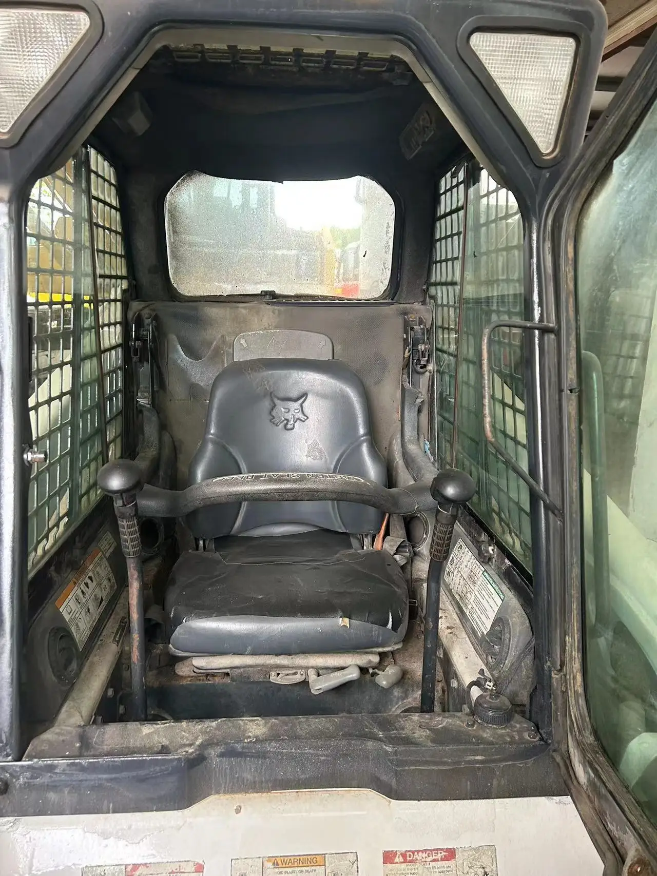 Хорошее качество б/у погрузчик S160