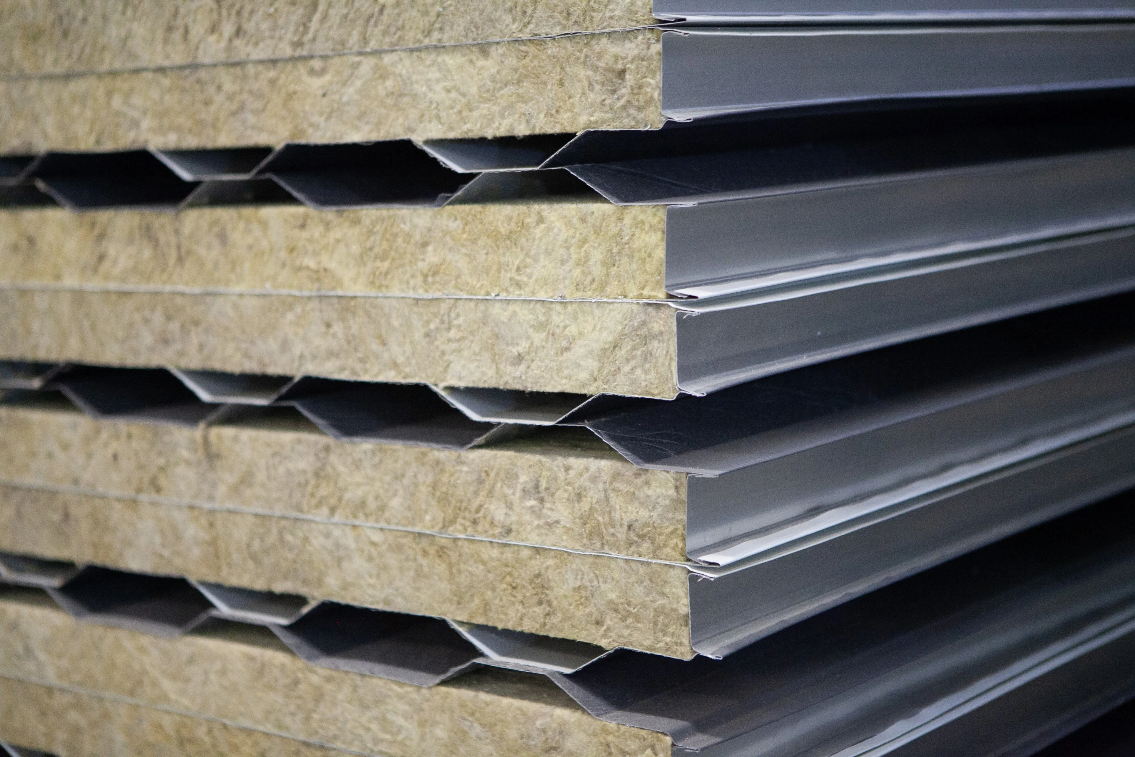 MGO rock wool Sandwich Panel Basalt Fiber Stone Wool For roof panel rock woaol sandwich roof panels