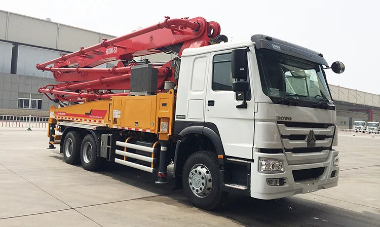 Concrete pump truck 3 bridges HB39V with Easy Manipulation Used in building construction