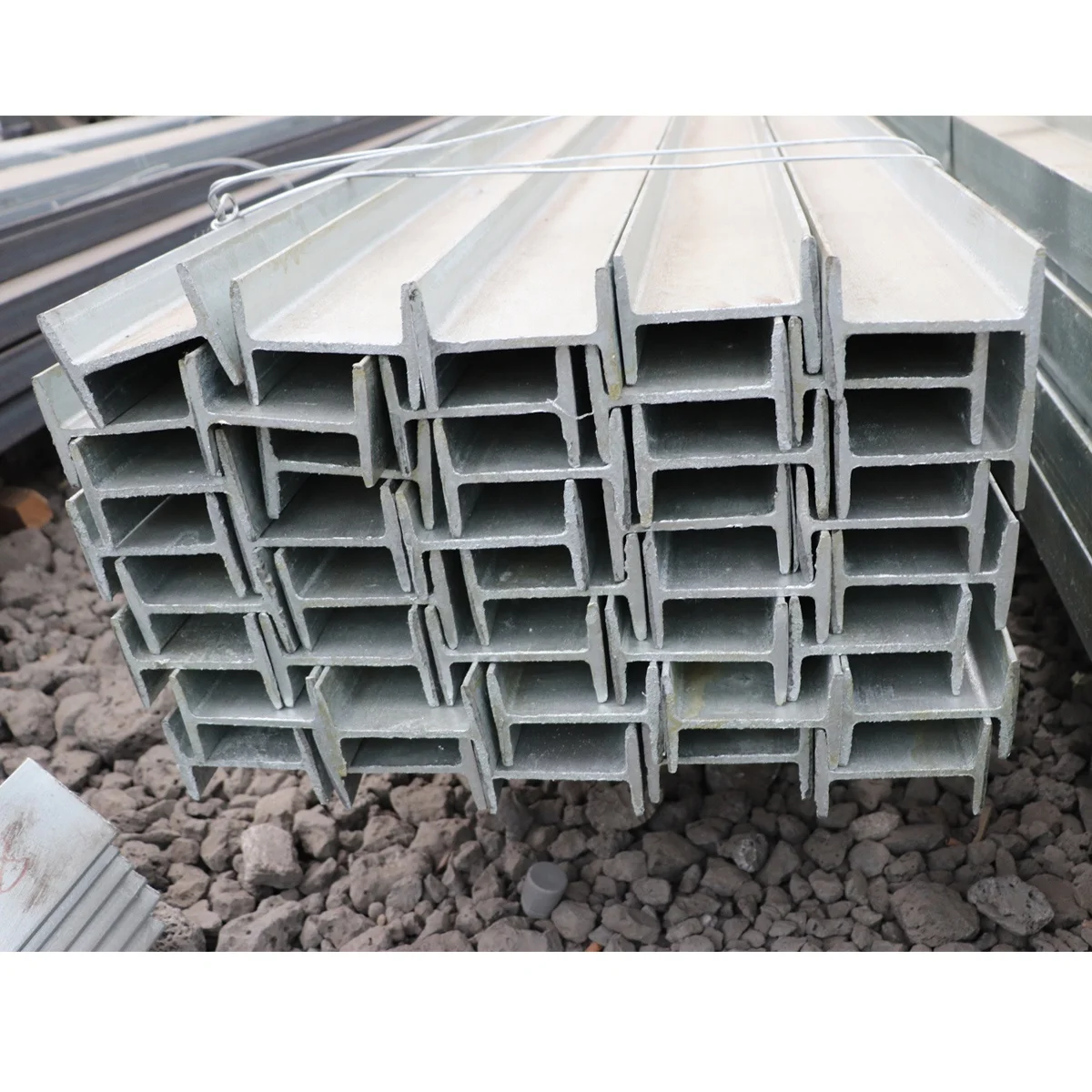 YQF  kr-xh 1000 peb steel buildings cnc plasma h beam c  h-beam steel