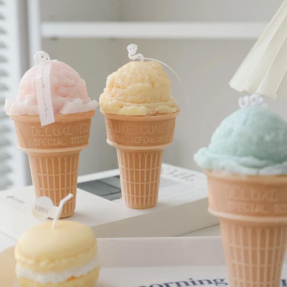 AHMH Ins Style Novelty Gifts Party Novelties Soy Wax Candles Ice Cream Cone Aromatherapy Decoration Handmade Gift Scented Candle