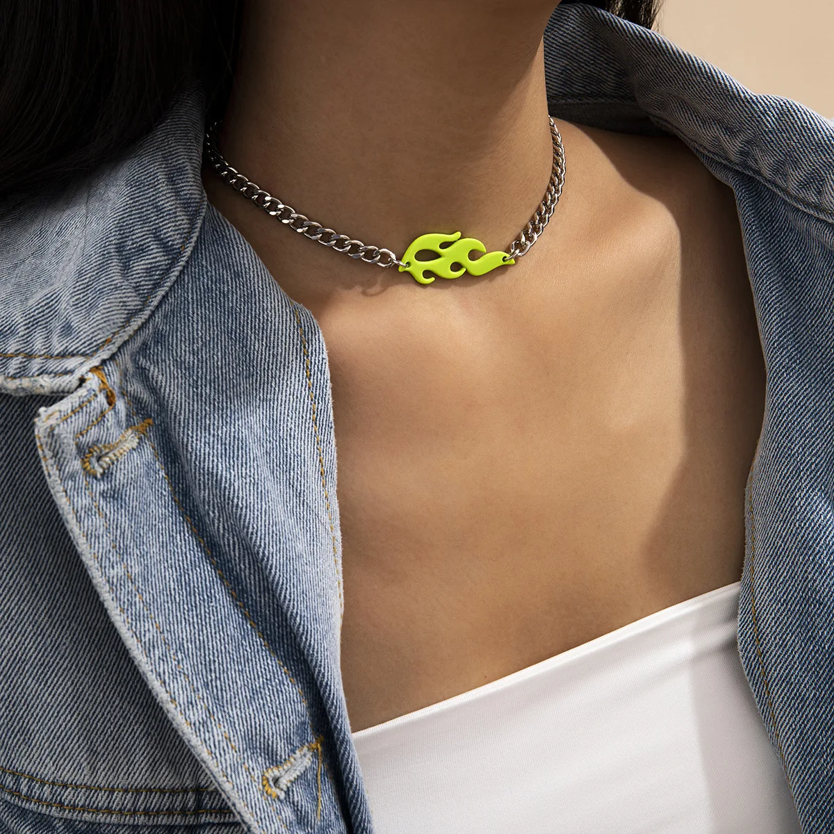 
2021European and American cross-border jewelry simple hollow metal chain necklace personality hip-hop geometric single-layer cla 