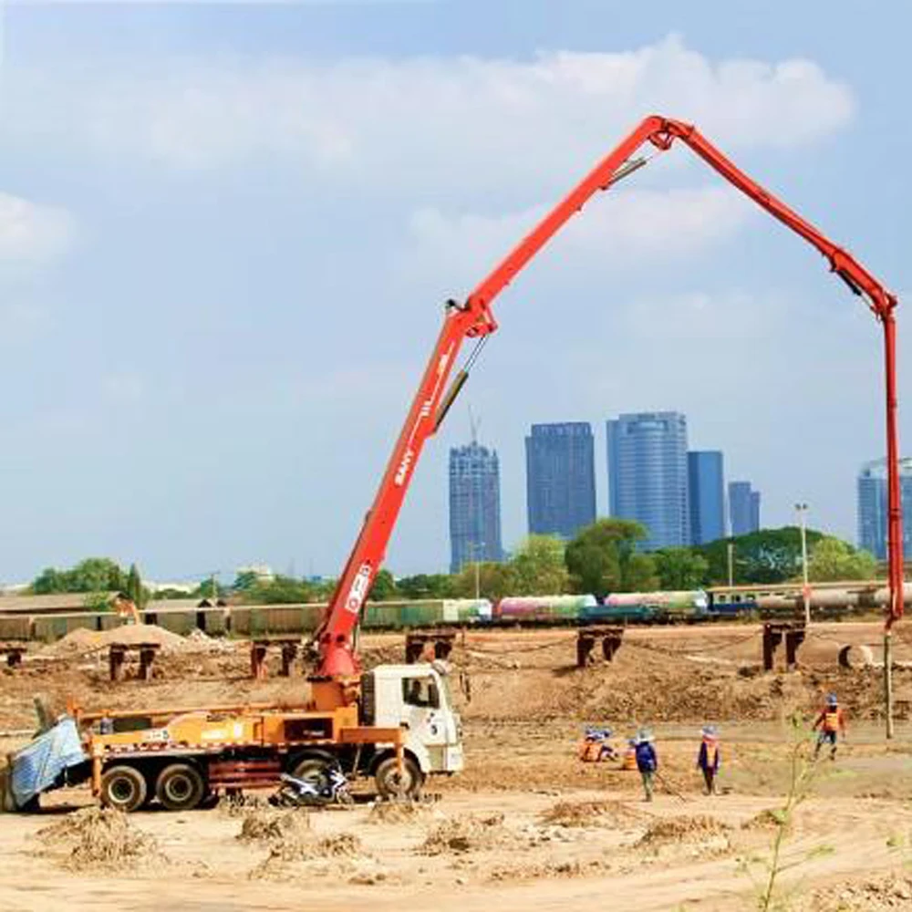 Efficient Pouring Sidewalks and Driveways 30M 137 Cubic Meters/H Sany Boom Pump