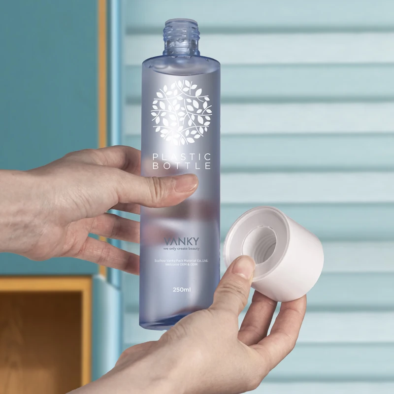 100ml Custom Color Cosmetic Plastic Container Packaging PET Plastic Face Skin Care Bottle With Double Wall Lid For Toner