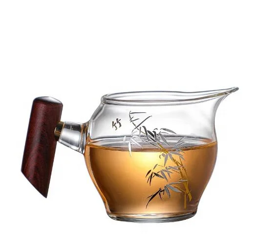 Japanese-style wooden handle thickened heat-resistant tea glass fair cup tea distributor tea set
