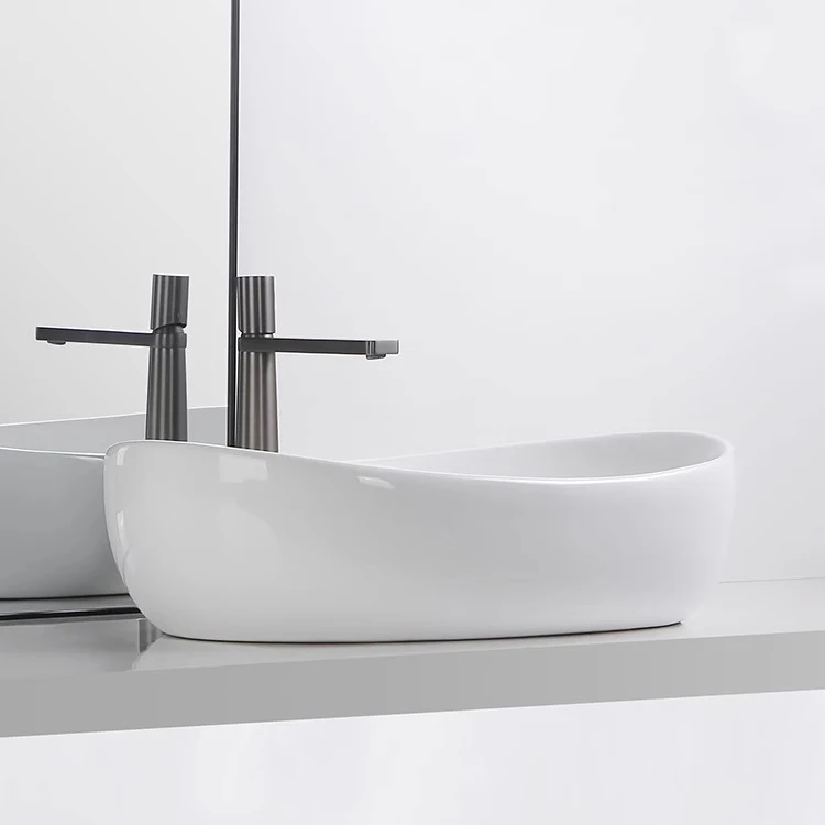 Modern Above Counter Oval White Bathroom Egg Shape Ceramic Table Top Wash Hand Basin Bathroom Vessel Sink