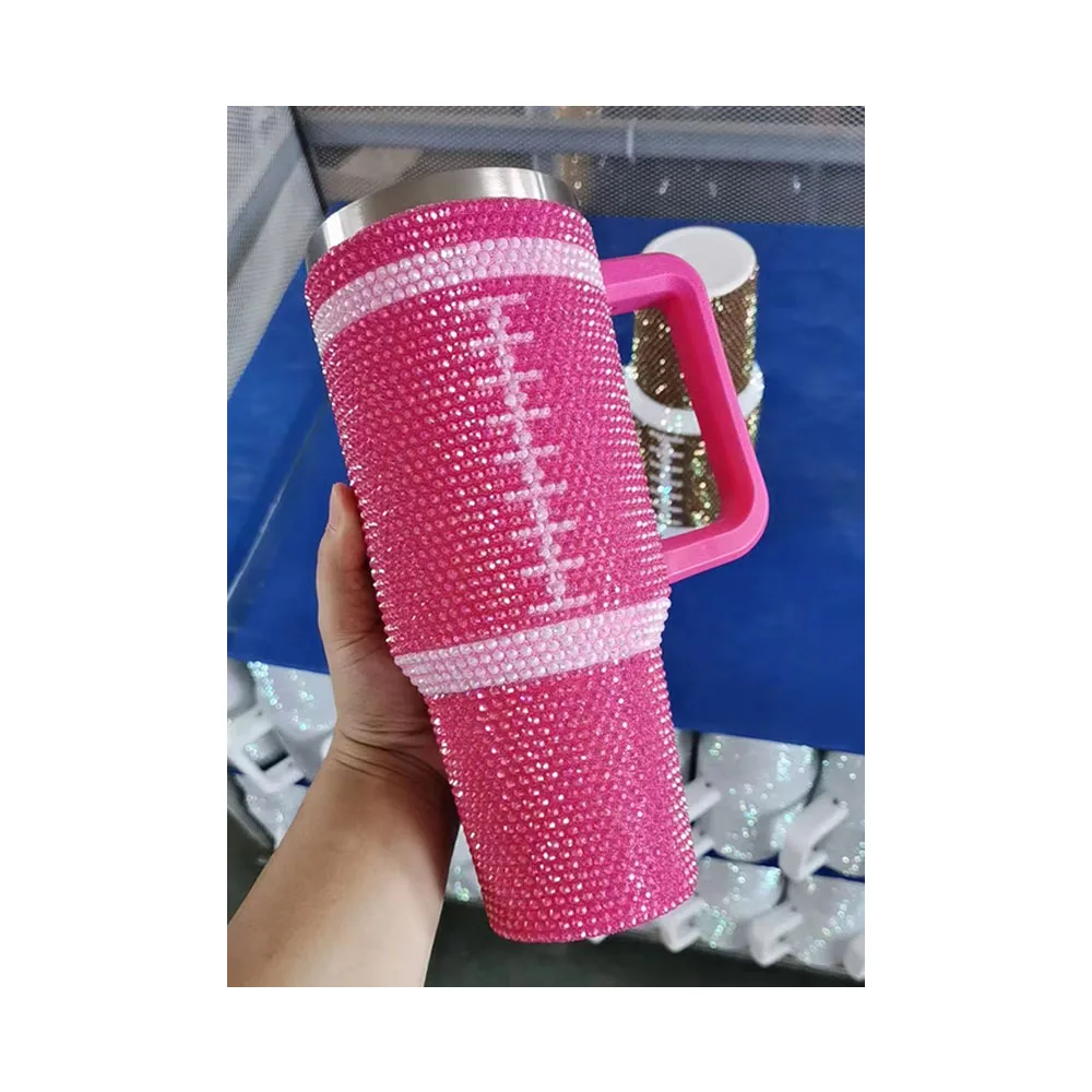 Новый дизайн большой емкости кофейный стакан 40 унций регби футбол горный хрусталь стакан с ручкой