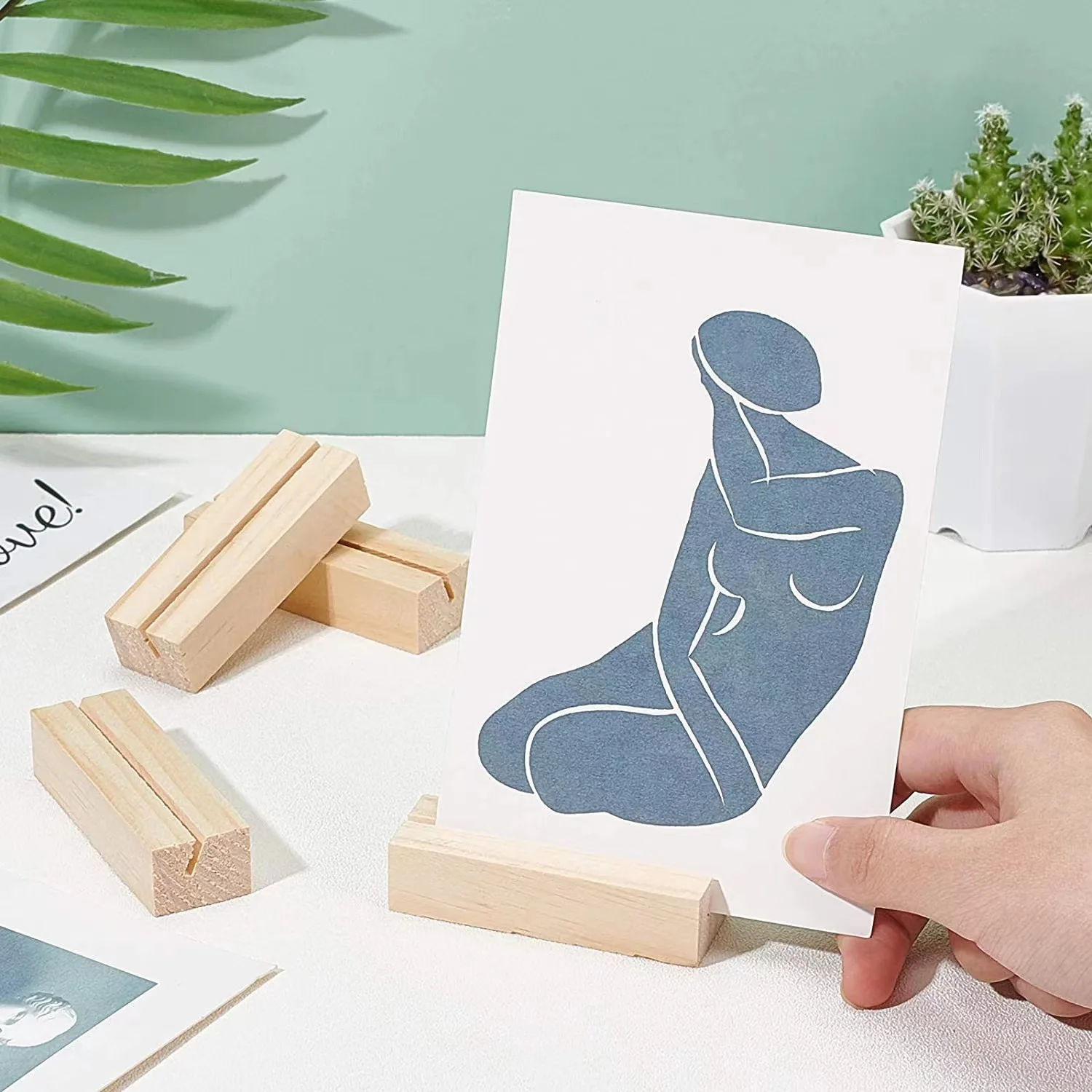 Factory Eco Friendly Wooden Cafe Display Base Business Playing Card Holder For Desk Table